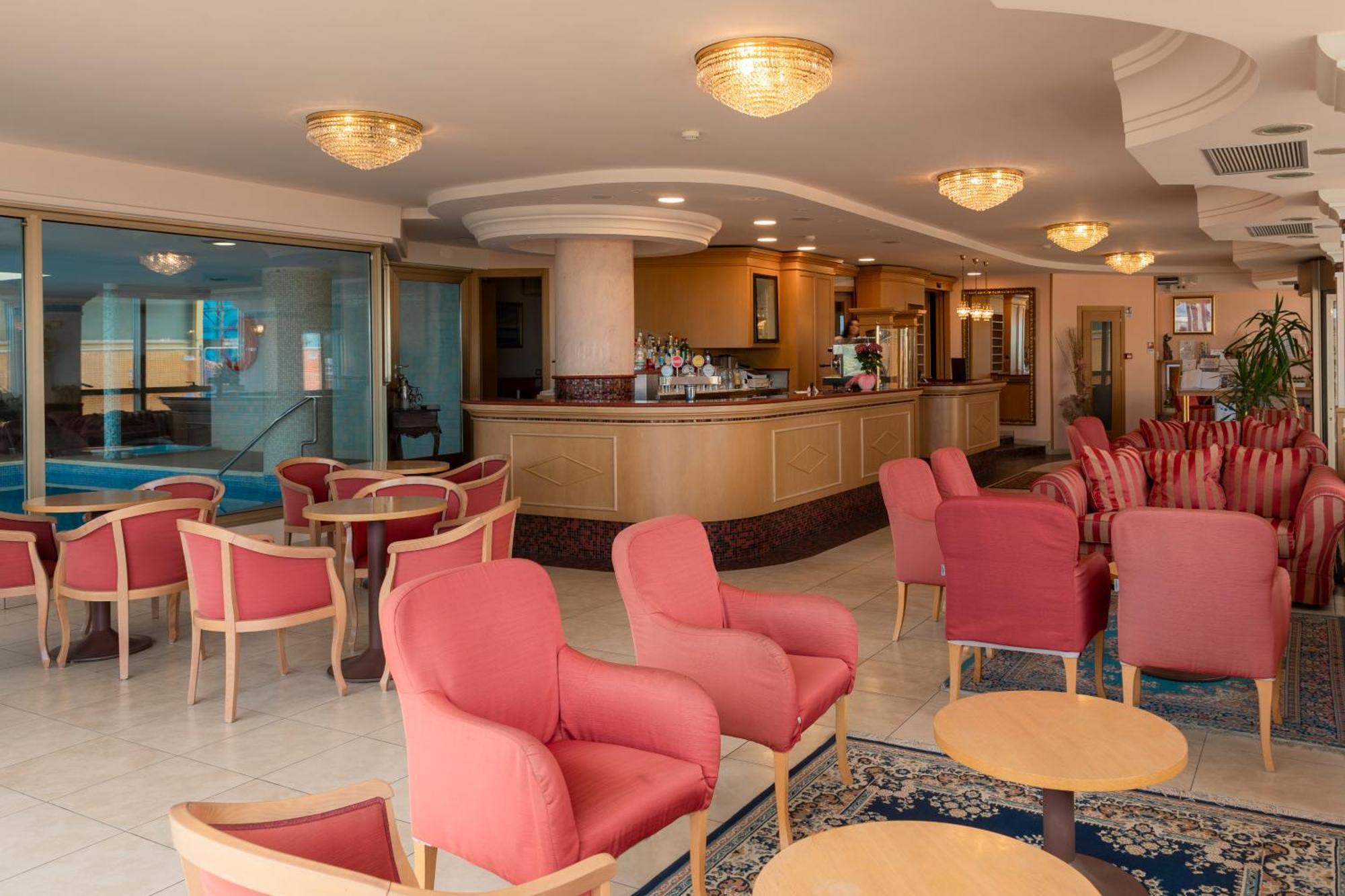 Hotel Mondial Bellaria-Igea Marina Esterno foto